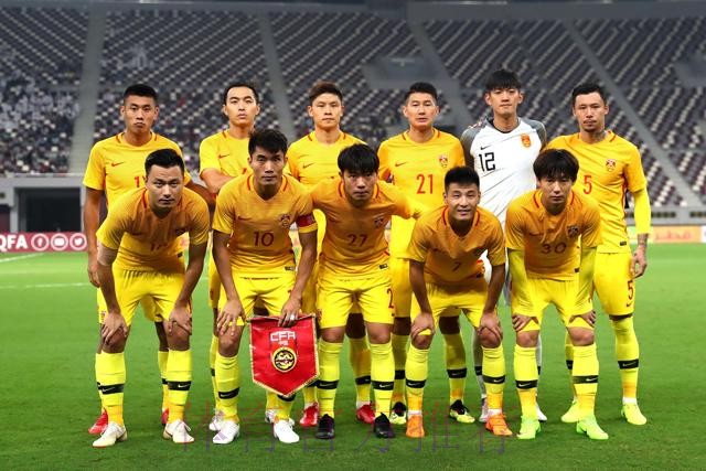 做客多哈 中国队0比1负于卡塔尔队 做客多哈 中国队0比1负于卡塔尔队
